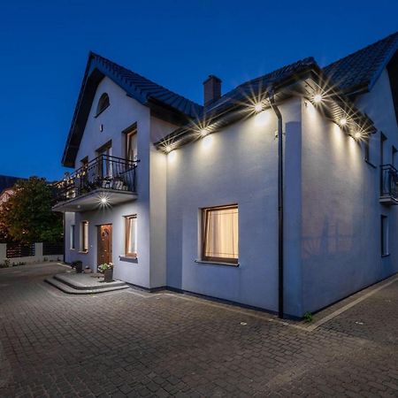 Seaesta Darlowo - Komfortowe Pokoje I Apartamenty Exterior foto