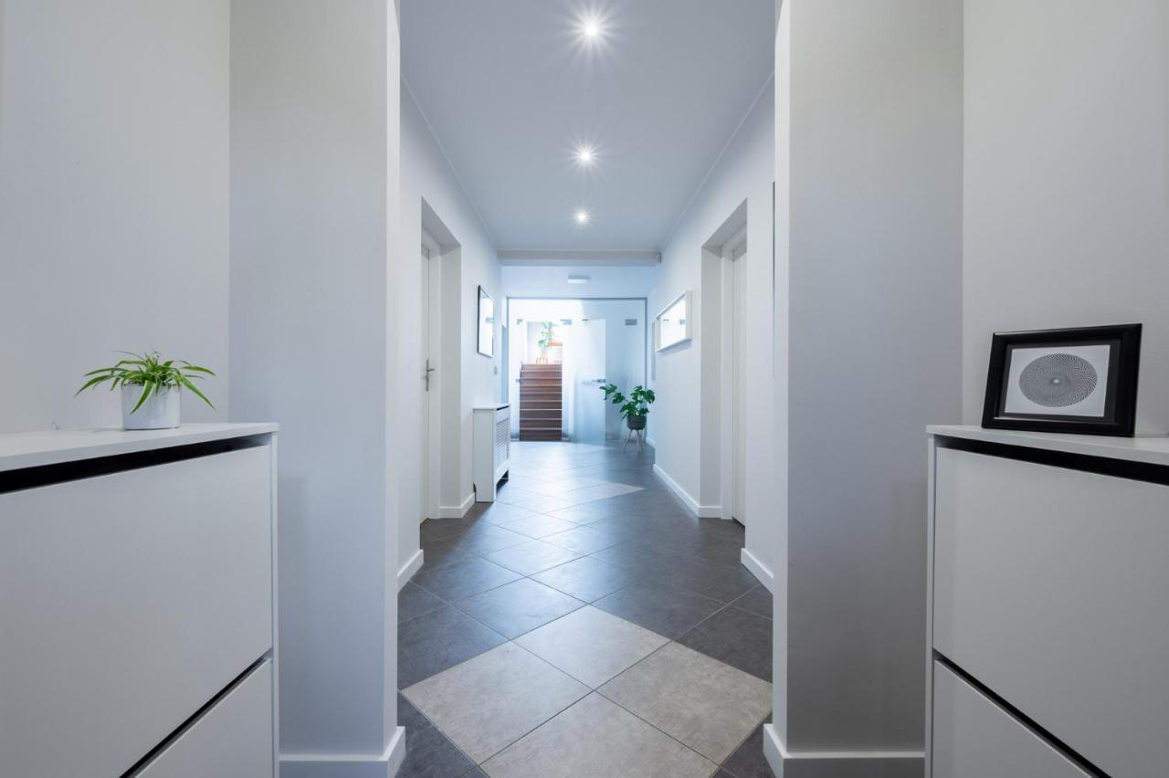 Seaesta Darlowo - Komfortowe Pokoje I Apartamenty Exterior foto