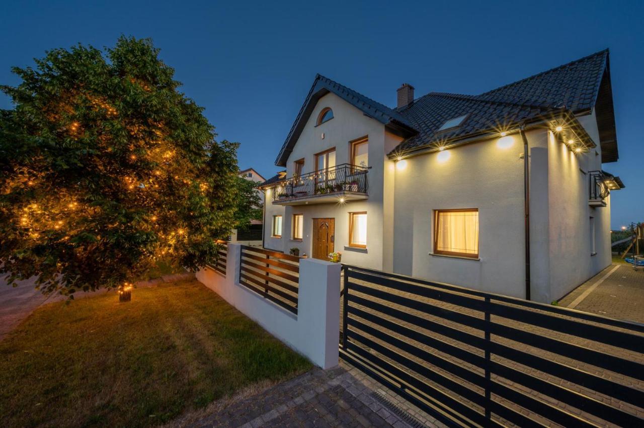 Seaesta Darlowo - Komfortowe Pokoje I Apartamenty Exterior foto